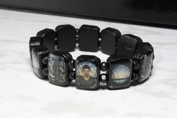 23380 Jacob Wooden Bracelet