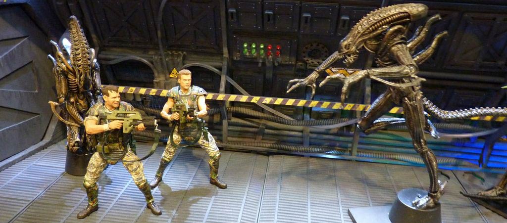 aliens and marines feat