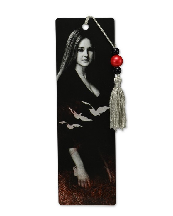 1300x 26775 Tris Bookmark 650