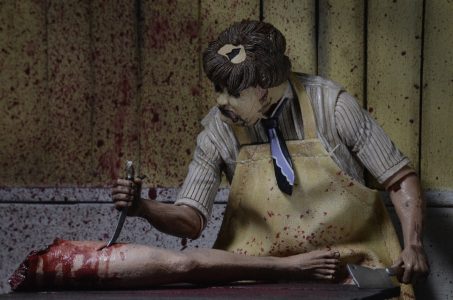 NECAOnline.com | 1300x Leatherface6
