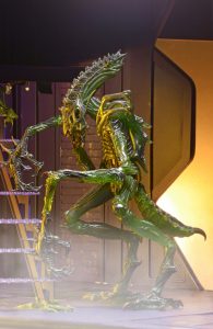 NECAOnline.com | 1200x Mantis4