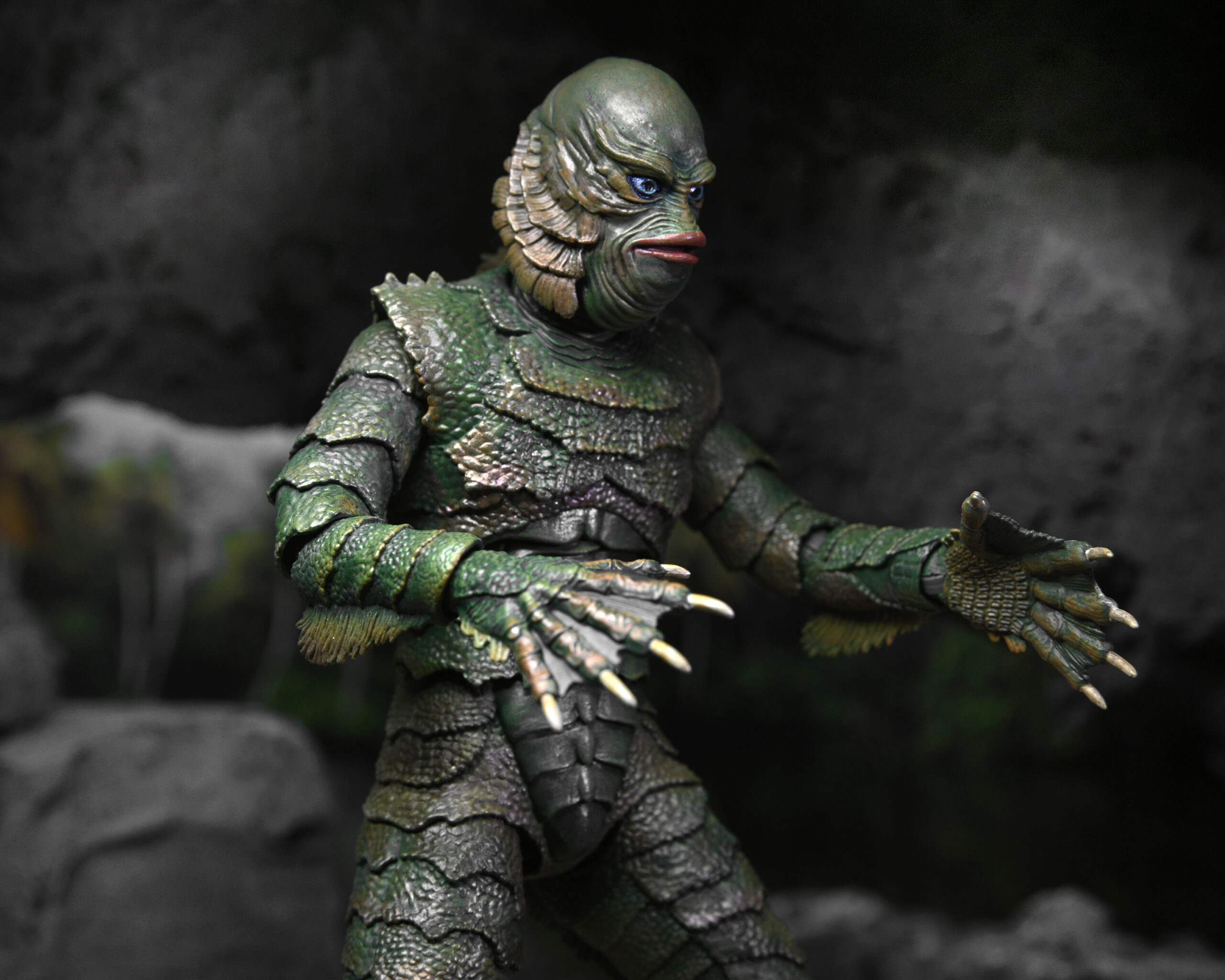 NECAOnline.com | Universal Monsters – 7” Scale Action Figure – Ultimate Creature from the Black Lagoon (Color)