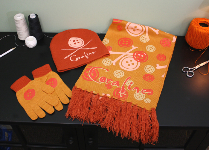 49524 Coraline Hat Glove Orange Web